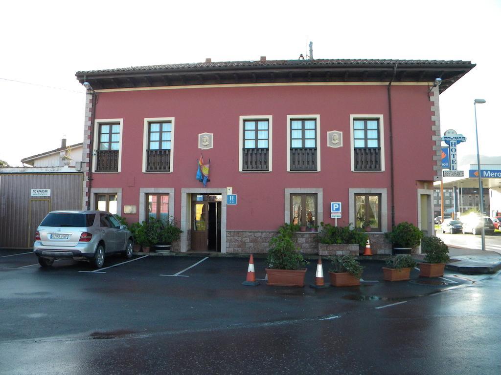 Hotel Solymar Bricia Buitenkant foto